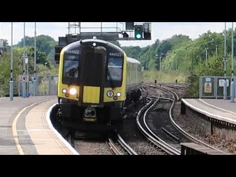 5 Car Class 444 used as a slow stopping service Basingstoke to London Waterloo