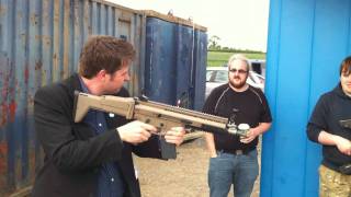 preview picture of video 'WE GBBR Airsoft Scar Gas blowback'