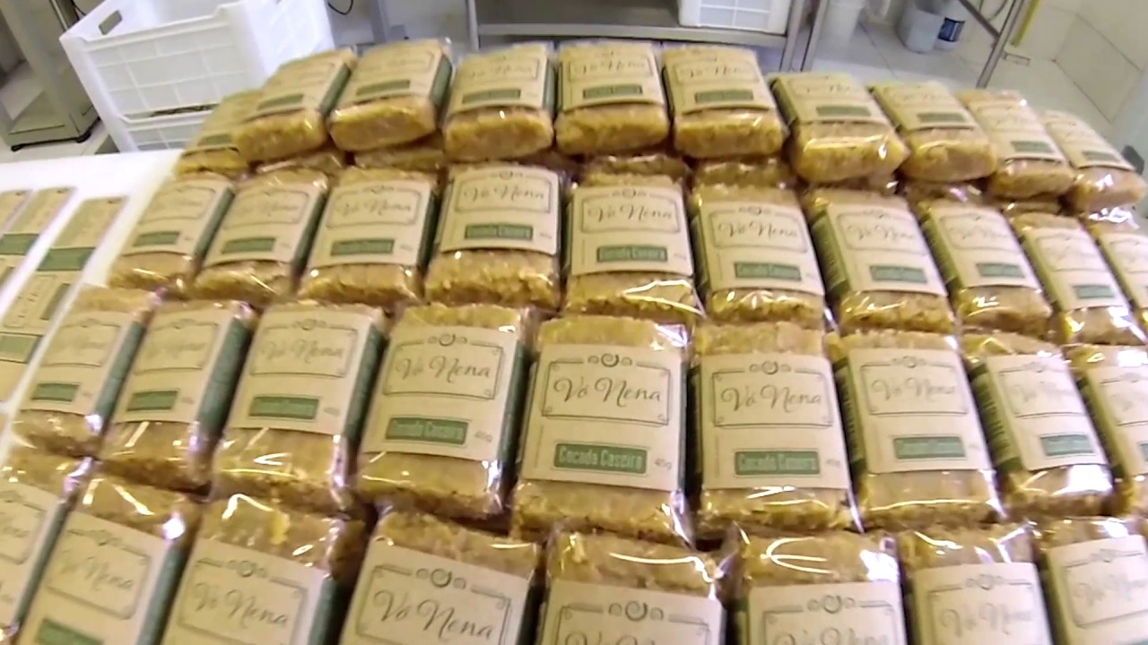 Conte sua história: ex-taxista faz sucesso com fábrica de cocada