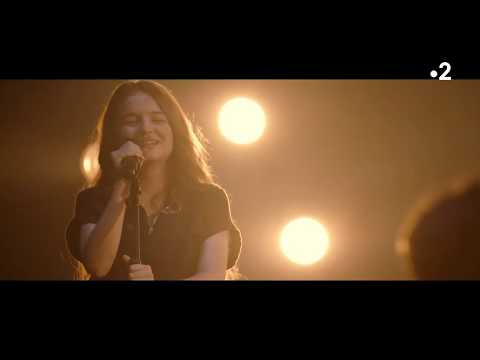 Erza Muqoli - le concert privée au cinema (COMPLET)