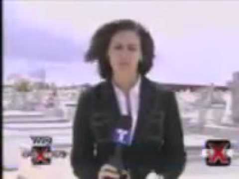 Pero NO es el primer blooper donde la reportera Ivette Sosa saca la lengua