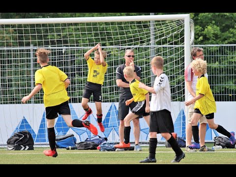 Regiofinale schoolvoetbal bij DOS'37