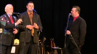Doyle Lawson & Quicksilver - Joy to the World Christmas Medley