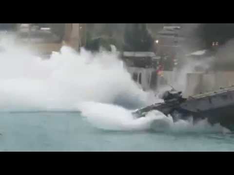 Unglaubliche amphibische Panzer