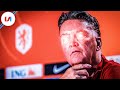 De Irritaties Van Bondscoach Louis Van Gaal