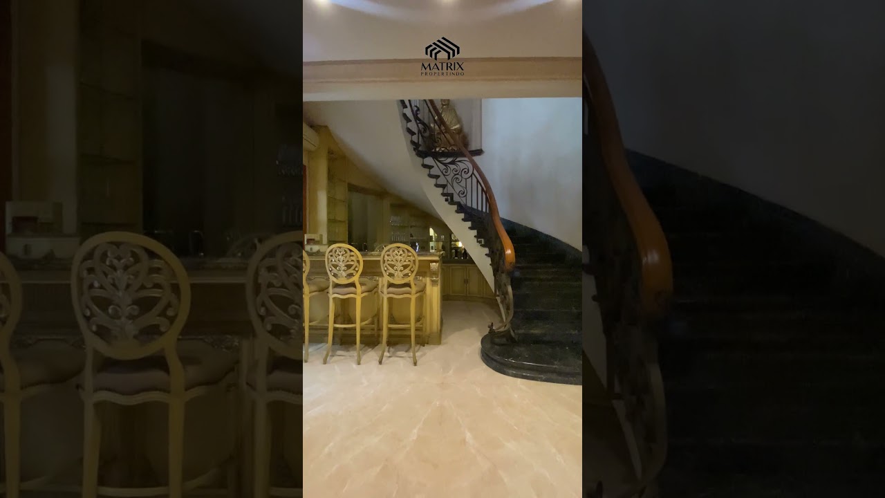 Classic Cheap Luxury House 3.5 Floors Ready to Occupy Cempaka Putih