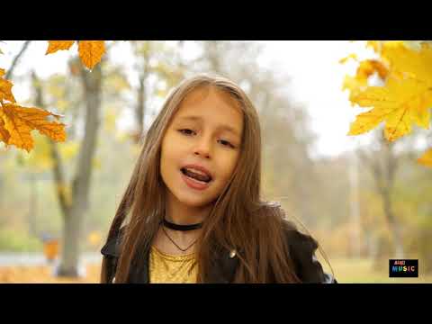 Lavinia Cimbriciuc În Week End-cover Dolly