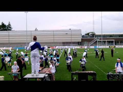 Jong Beatrix - Rock You Like A Hurricane