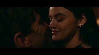 The Hating Game 2021: passionate kiss scene /Lucy Hale