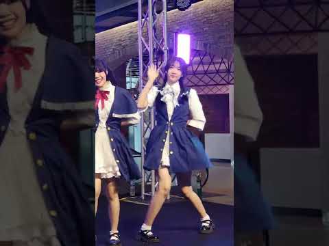 Fancam​ Friend​ Kiss​Kitsune​ -​  4K