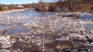 preview picture of video 'Annapolis River at Paradise, NS'