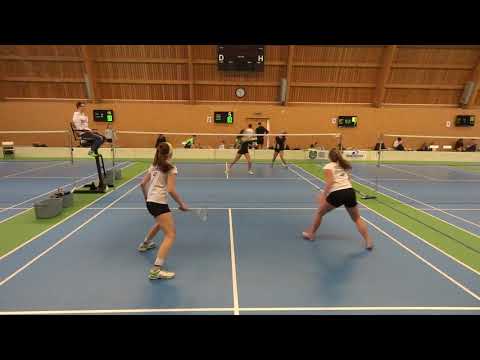 Budzelová,Nováčková Hořínková,Valentová semifinále+1 set