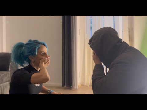 Crystal Oshana - Broken Souls (music video)