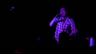 Holly McNarland - Beautiful Blue (Live at Mavericks, Ottawa)