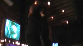 fritt's pub - 05/02/09 - blondes dancin' on the bar!