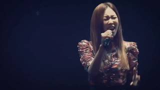 08. Taeyeon - U R (Japan Showcase Tour 2018 - DVD)