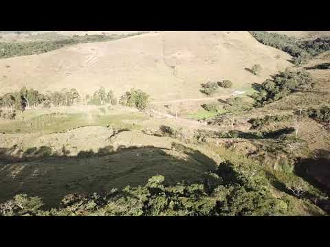 Trecho do túnel do Ramal de Lima Duarte a Bom Jardim de Minas nunca concluído.