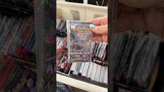 Nascosti al mercatino dell’usato trovo pacchetti di carte Pokémon vintage 🤩 Sole e Luna #pokemon