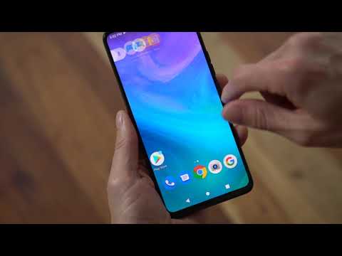 A quick tour of the Bold N1 (from BLU)