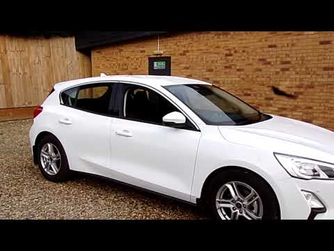 Ford Focus 1.0T EcoBoost Zetec Euro 6 (s/s) 5dr - AF19JWM