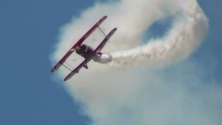 preview picture of video 'Pitts S2S at Throckmorton 8th June 2013'