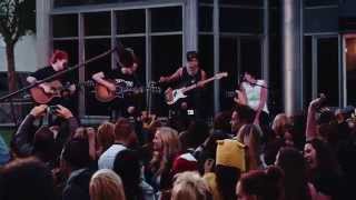 5 Seconds of Summer - Out Of My Limit (Live at Derp Con)