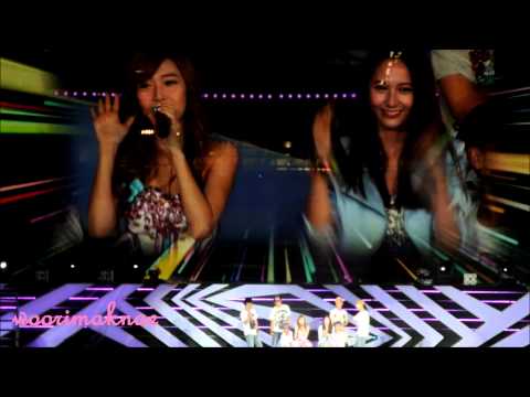 [HD FANCAM] 121123 SMTOWNSG | Jessica & Krystal (Jungsis) - California Girls