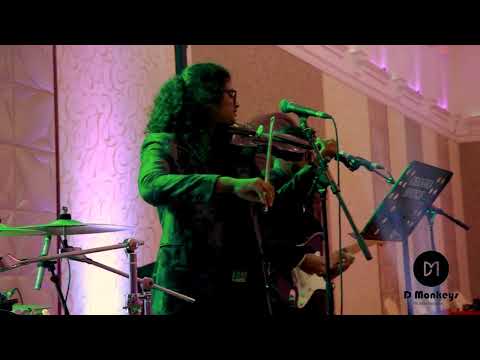 Adaraya ayai - Bathiya & Santhush Live Cover By D monkeys