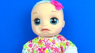 Baby Alive echtes Spielzeug Baby Gesichtsausdruck ändern zwinkert mit den Augen Real as Can be Baby