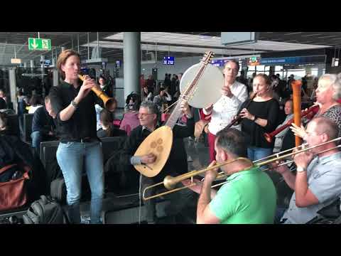 Capella de la Torre TRAVEL DIARIES II: From Frankfurt to Osaka