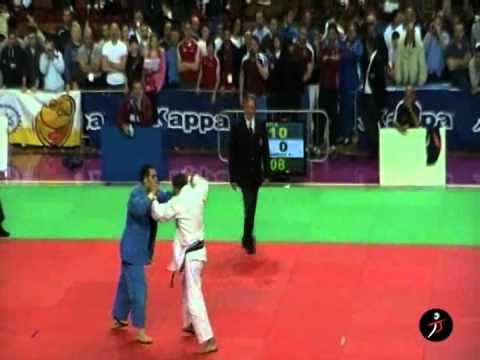 italiajudo_Camp Ita Assoluti Novara 2011 - Enrico Parlati vs Yuri Contegrco - 66 kg