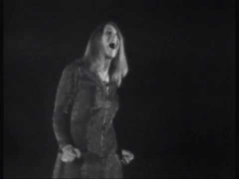 Colleen Hewett - Day By Day