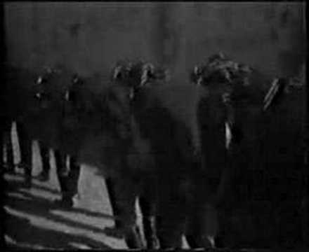 Pontian "Serra" Pyrrhic dance with kemence / Lyra