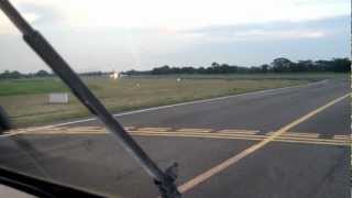 preview picture of video 'Recording a 727 take-off at Monteria from the Cockpit of a Jetstream 32.'