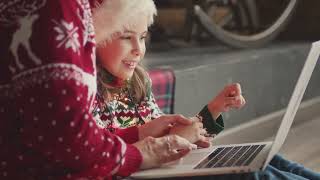 Make Merry Memories with Flagwix’s 2024 Christmas Flags & Decor!