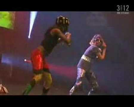 M.I.A. live@lowlands 2007 - Hussel