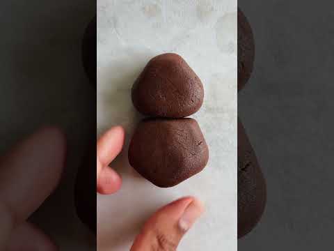 CHOCOLATE TEDDY COOKIES | VALENTINE'S DAY SPECIAL | EGGLESS BAKING #SHORTS