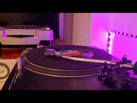 Betty Wright - Clean Up Woman - Atlantic - 1971 - 7" Record (45 Rpm)