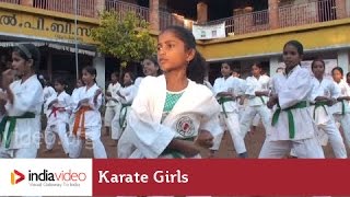 Girls Who Should Not Be Messed With At Parammal