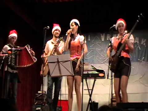 ANSAMBEL ČAR- Na vasovanju