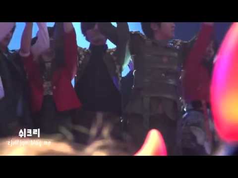 [FanCam] 111229 SBS Gayo Daejun Yunho Focus Ending