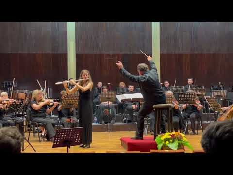 Brilliant Fantasie "Carmen"by  Borne/Bizet with Symphonieta Vidin , flute Sophia Ivanova 14 years