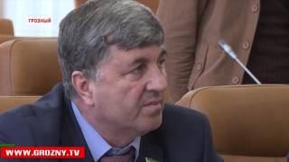 Парламент Чечни принял законопроект, дающий право обучающимся одеваться в соответствии с вероисповеданием