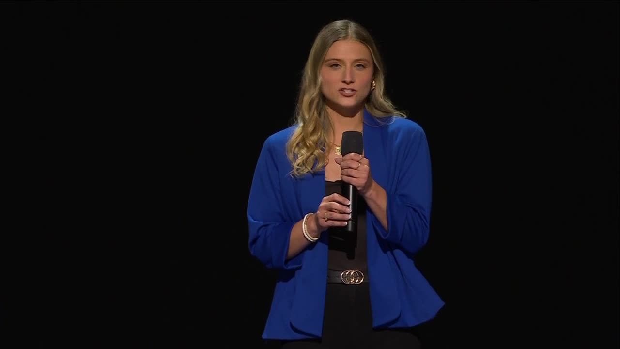 Hadley Duvall speaks about abortion rights at DNC