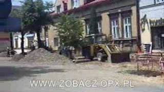 preview picture of video 'Andrychów plac Mickiewicza i ulica Legionów - przebudowa 2004'