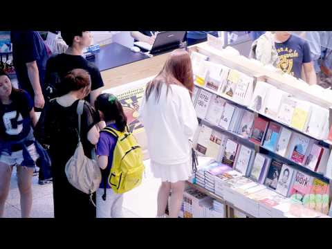 140604 Seohyun & Yuri at ICN