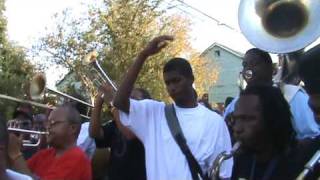 Women of Class Second Line Dirge: Just A Closer Walk With Thee