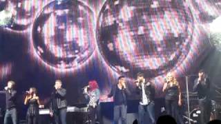 Don&#39;t Stop Believin&#39; - American Idol Group Finale - Nassau