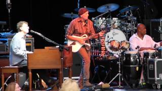 Steve Winwood performs &quot;Higher Love&quot; 6-23-16 Kansas City