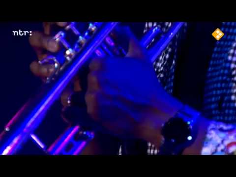Marcus Miller - Tutu (Sean Jones trompet and Alex Han on saxafoon)Northseajazz 2011